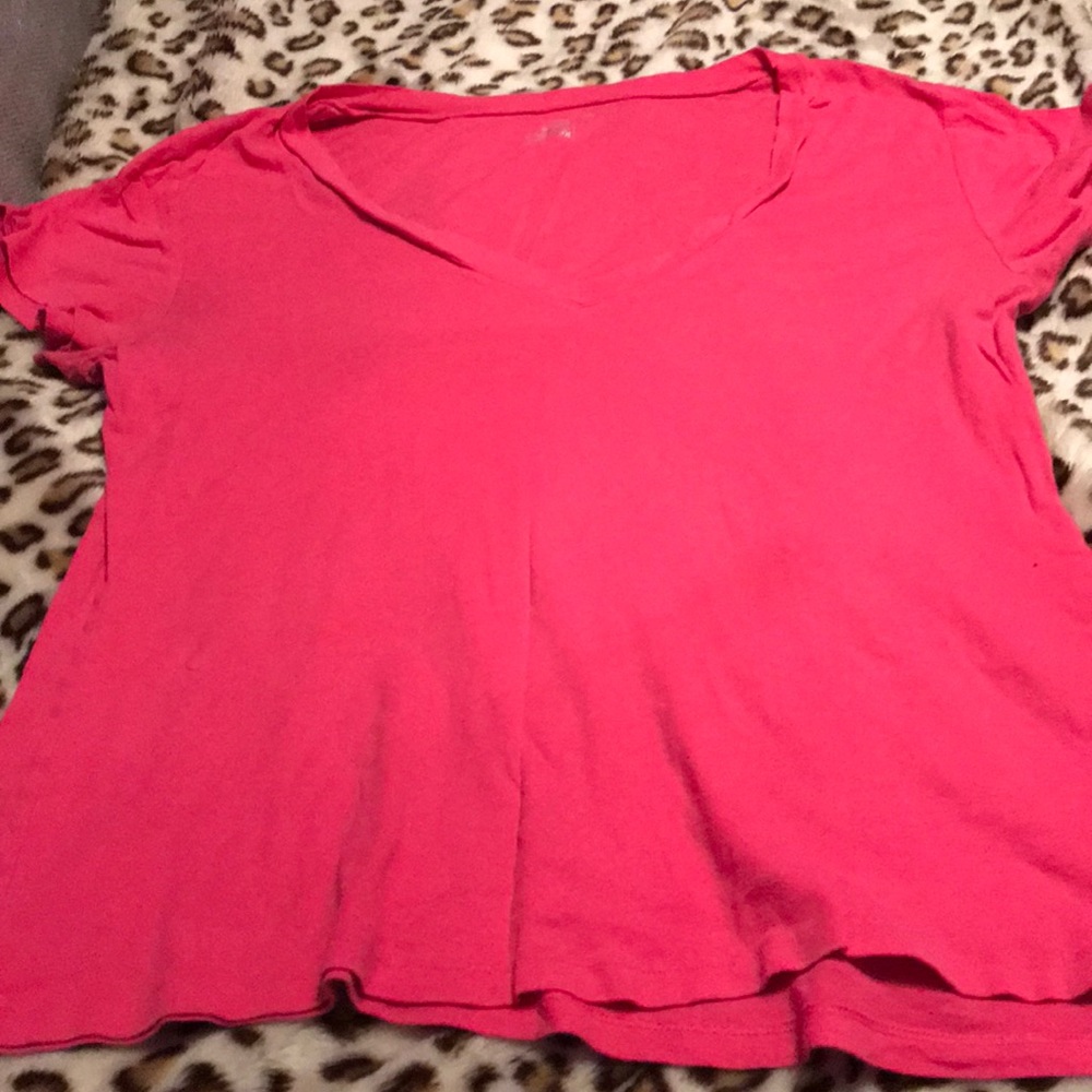 Pink short sleeve tee